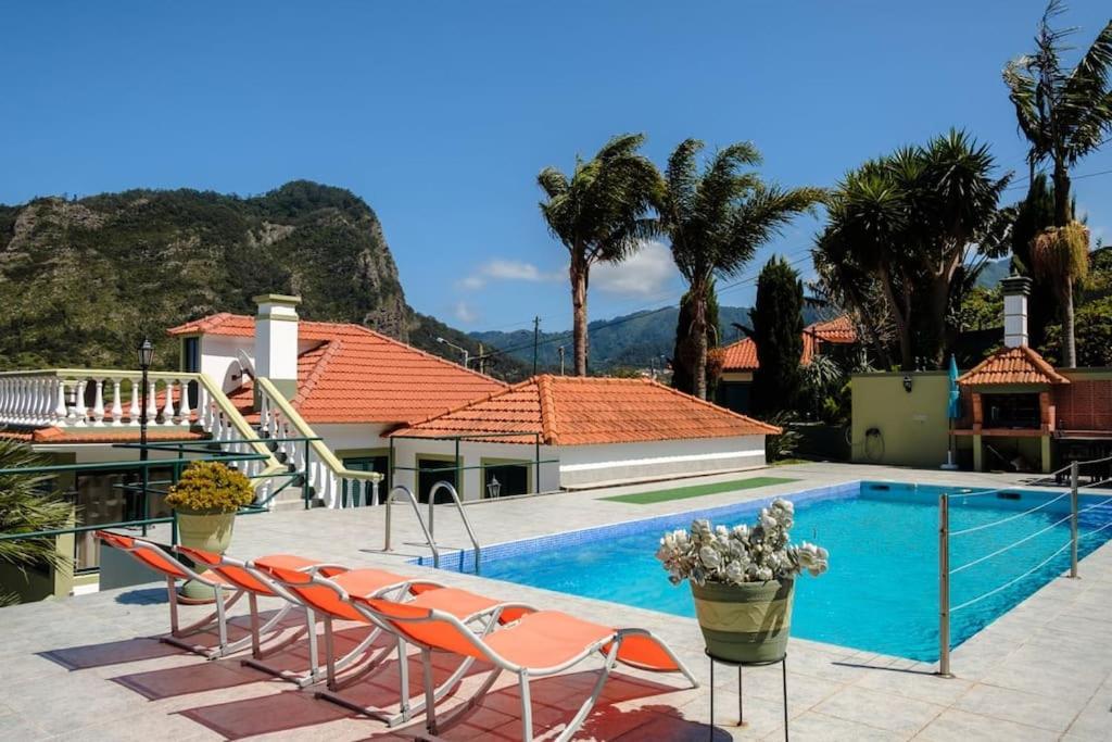 Hikers Haven Villa São Roque do Faial Dış mekan fotoğraf
