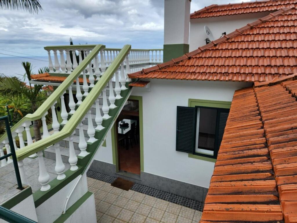 Hikers Haven Villa São Roque do Faial Dış mekan fotoğraf