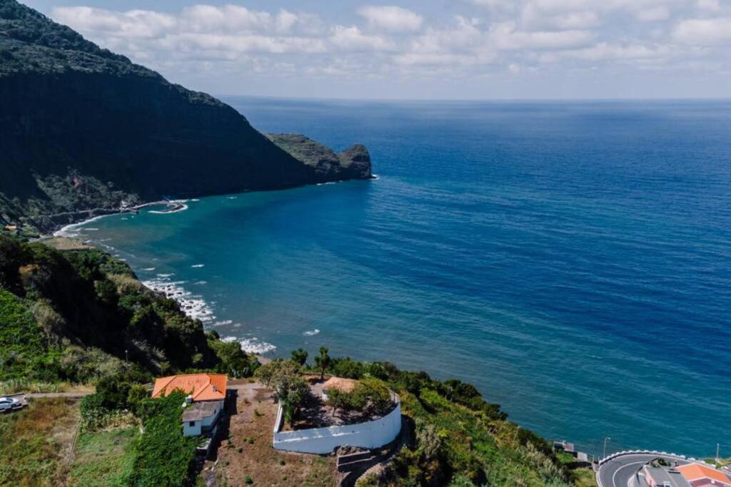 Hikers Haven Villa São Roque do Faial Dış mekan fotoğraf