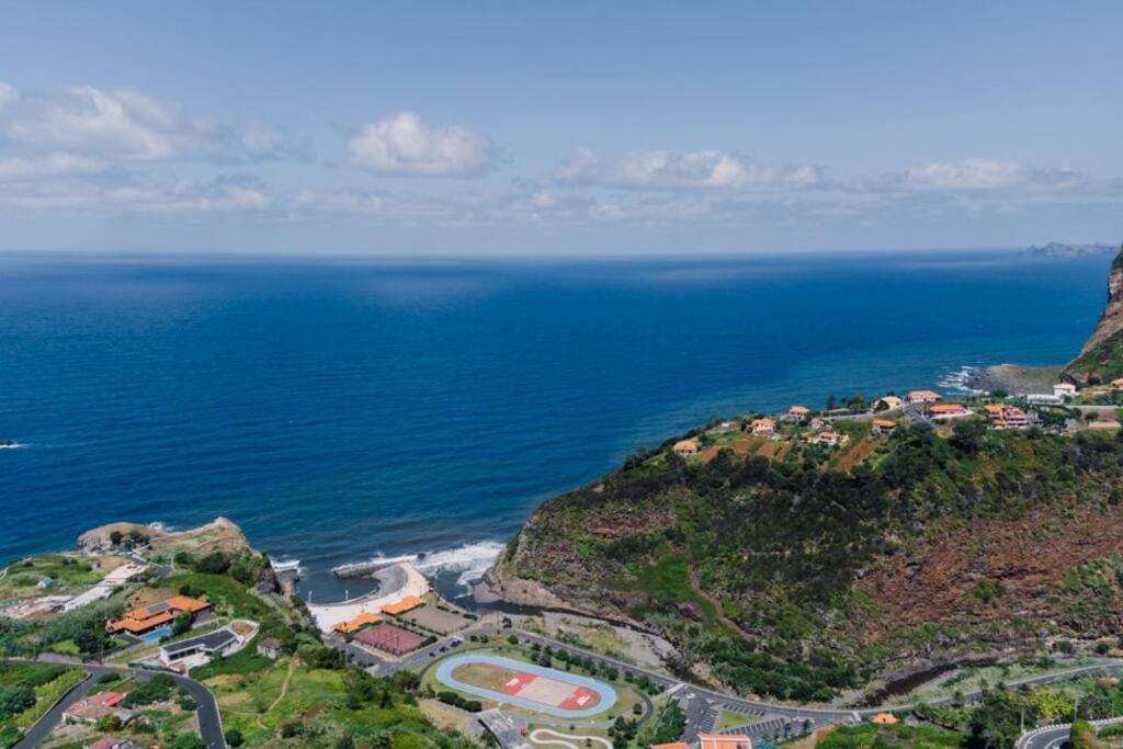 Hikers Haven Villa São Roque do Faial Dış mekan fotoğraf